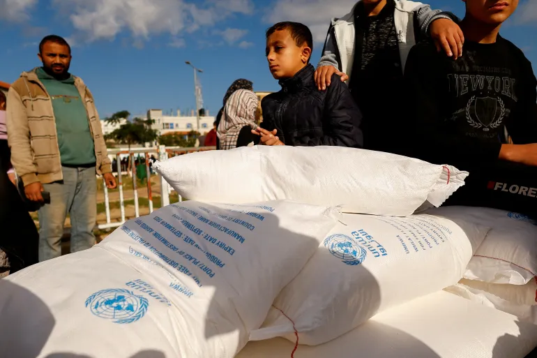 « Pas de place pour l’UNRWA à Gaza » : le Conseil de la paix remet-il en cause le droit au retour ?