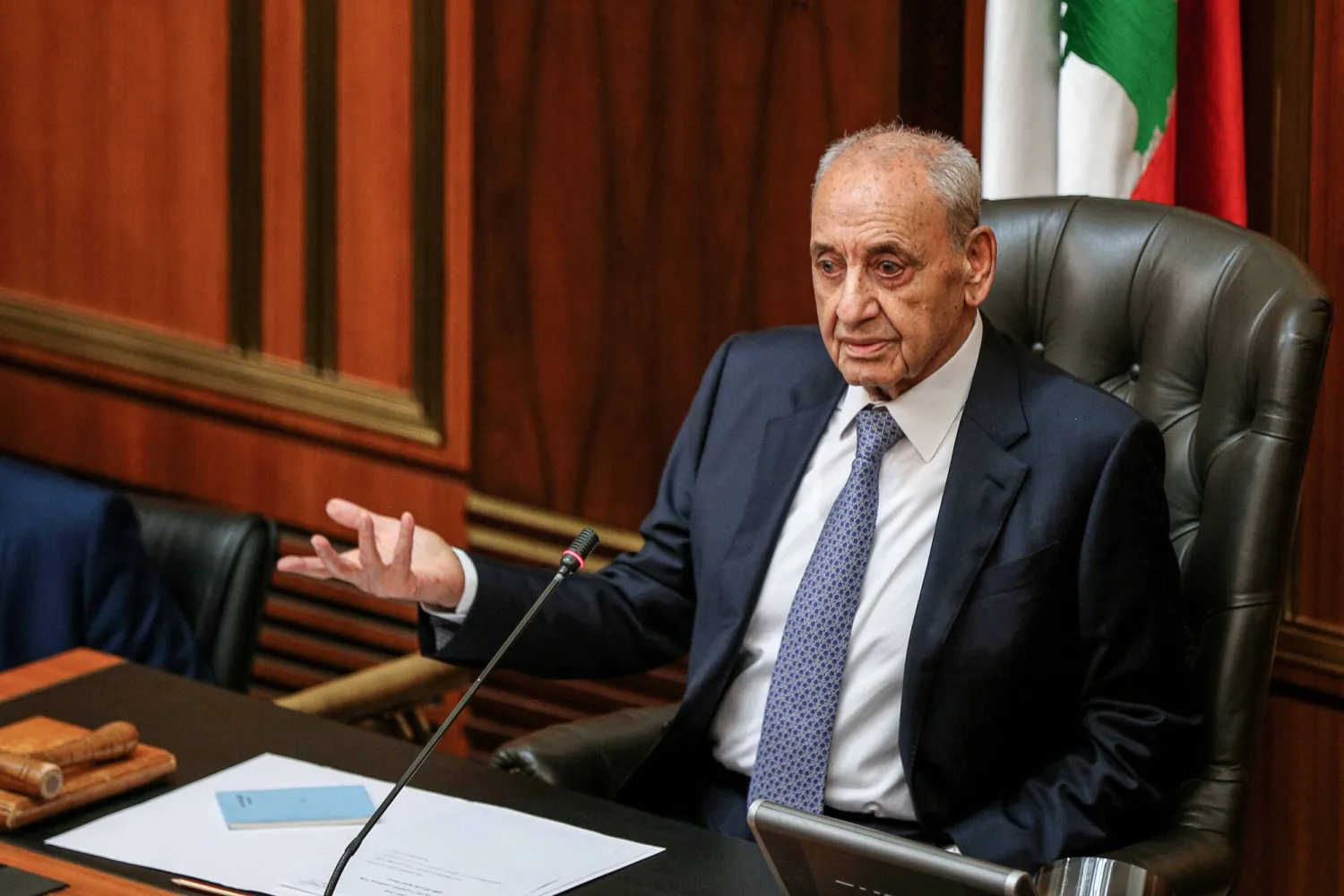 بري يرحب بالتفاهم الأمريكي الإيراني ويهاجم منتقديه
