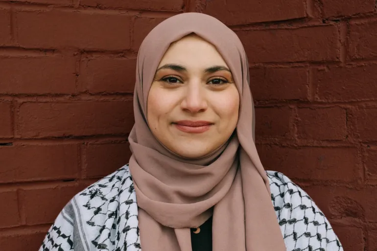 عبير قواس تقترب من أن تصبح أول فلسطينية مسلمة بمجلس شيوخ نيويورك
