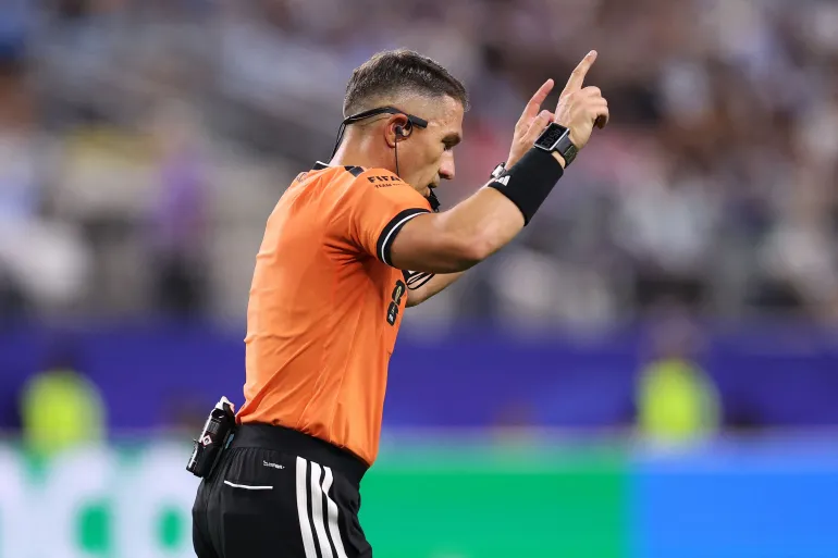 الذكاء الاصطناعي يقود أكبر تحول تقني بتاريخ المونديال