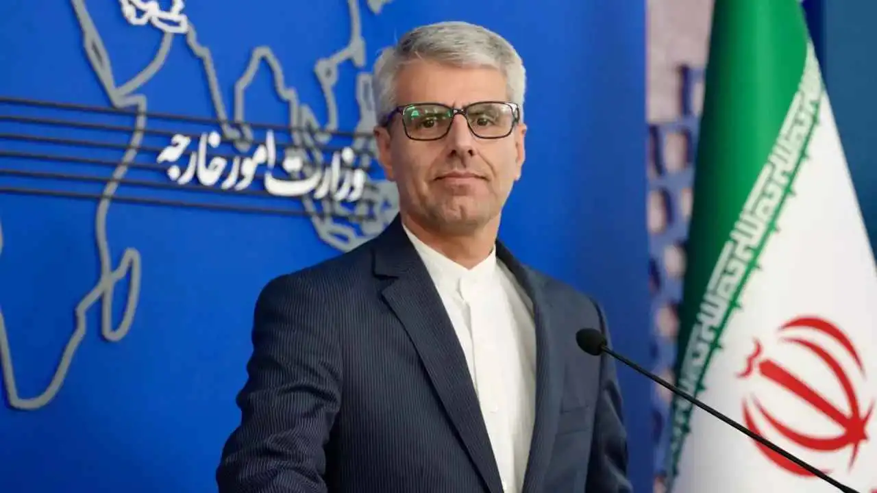 طهران ومسقط تبحثان ترتيبات الملاحة وأمن مضيق هرمز