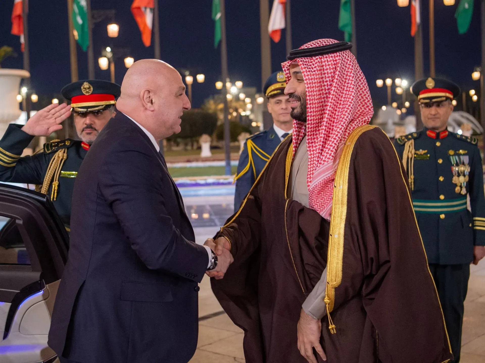 السعودية تؤكد دعم لبنان خلال اتصال عون وبن سلمان