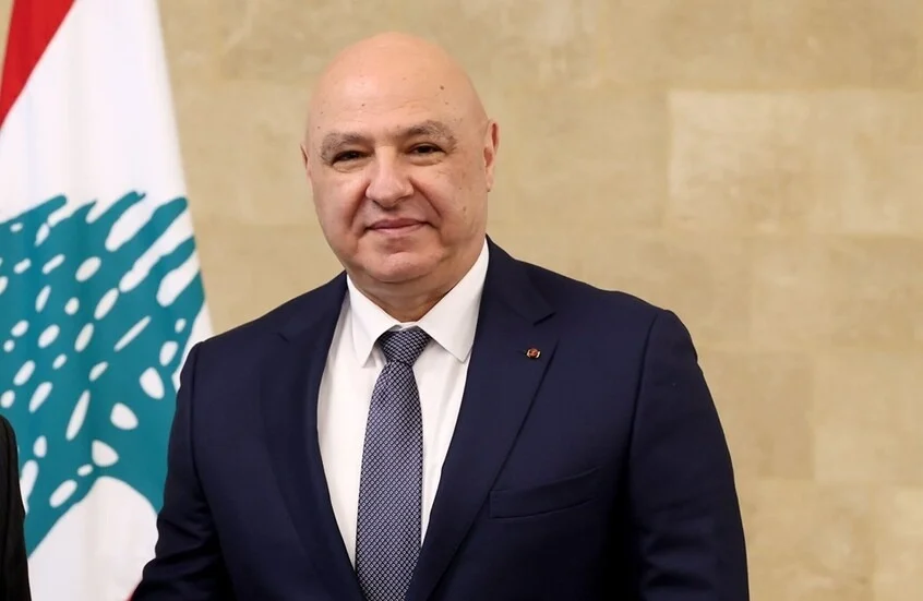 عون يدعو لدعم دولي للجنوب... ويطرح سيناريو ما بعد "اليونيفيل"