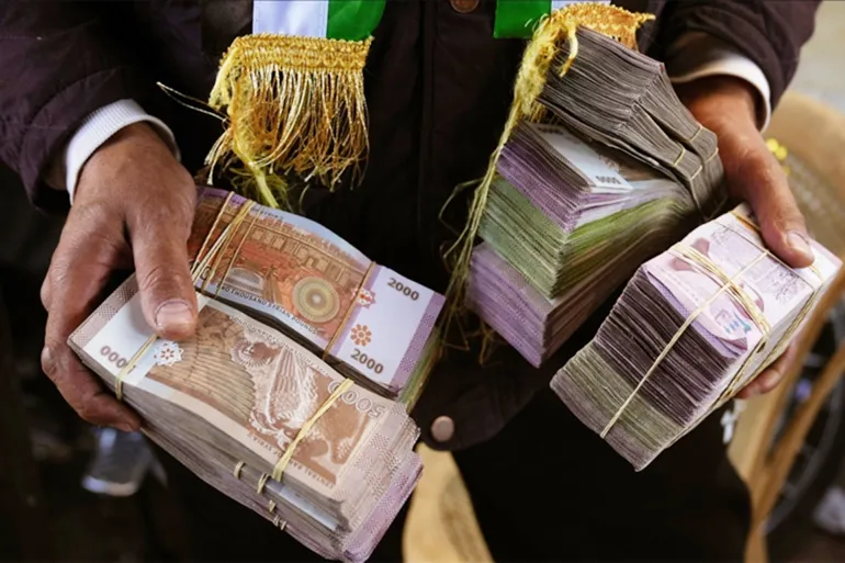 ماذا بعد انتهاء مهلة استبدال الليرة السورية القديمة رسمياً؟
