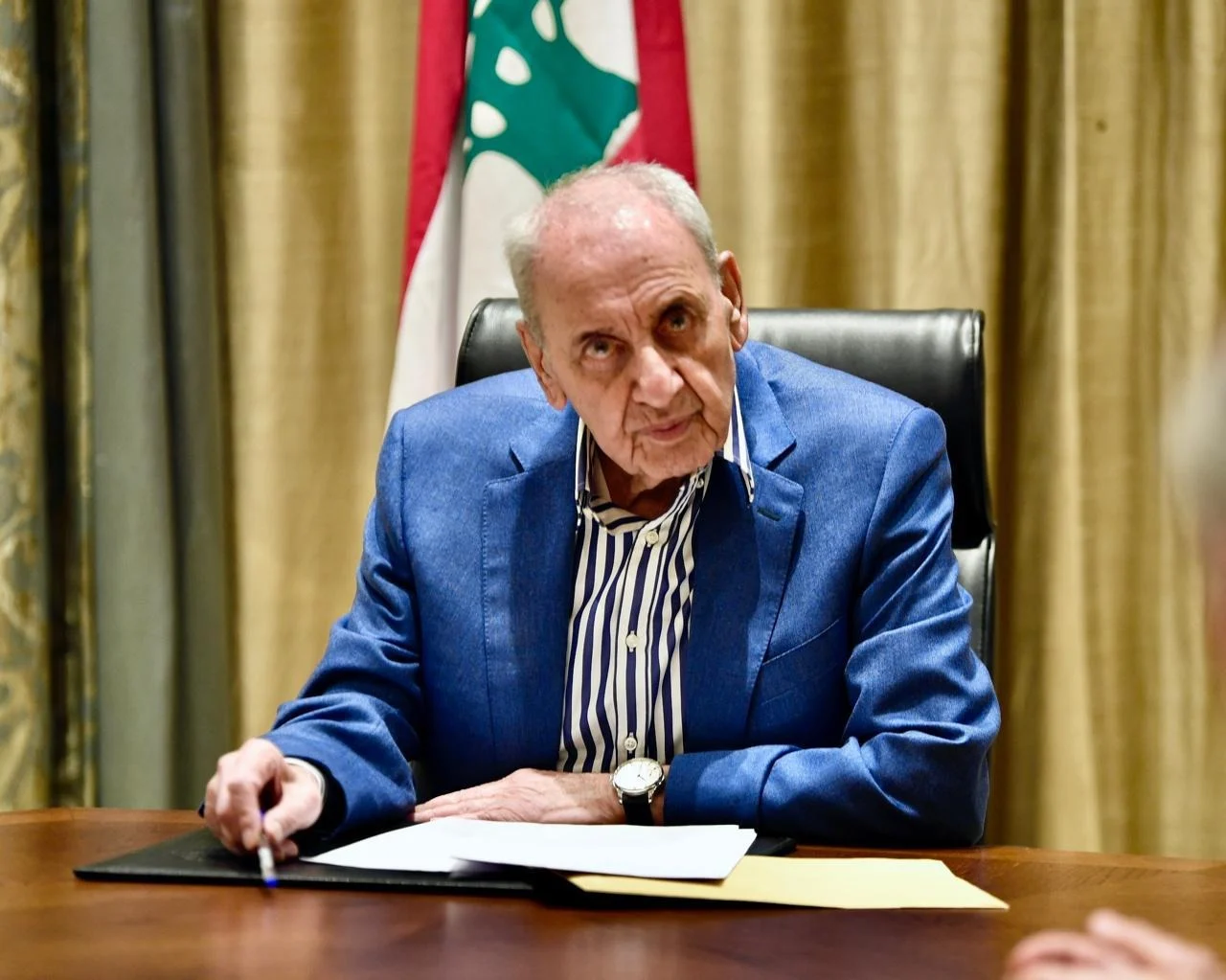 بري لماكرون: الأولوية لوقف الحرب وانسحاب إسرائيل