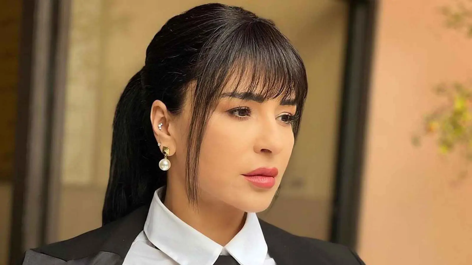 بعد نجاحها الخليجي.. ماغي بو غصن تعود للمسرح اللبناني