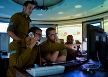 تصعيد إسرائيلي جديد.. عقوبات شخصية واقتصادية ضد عباس وحاشيته بعد اعترافات دولية