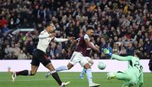 طريق دوري الأبطال يزداد تعقيدًا أمام ليفربول