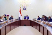 الحكومة اليمنية والحوثيون يتبادلون رسائل التصعيد