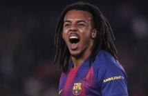 برشلونة يضع شرطًا لرحيل جول كوندي