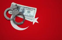 تركيا تفكك شبكة احتيال دولية مرتبطة بإسرائيل
