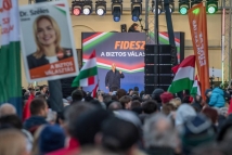 المجر بين أوربان والمعارضة وصراع المحاور الدولية