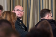 من جريح القسام إلى الموساد.. من هو رومان غوفمان؟