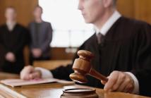 ألمانيا تحاكم 5 متهمين بجرائم حرب ارتُكبت في سوريا