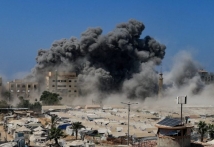 الغزيون يصمدون داخل مدينتهم رغم محاولات التهجير