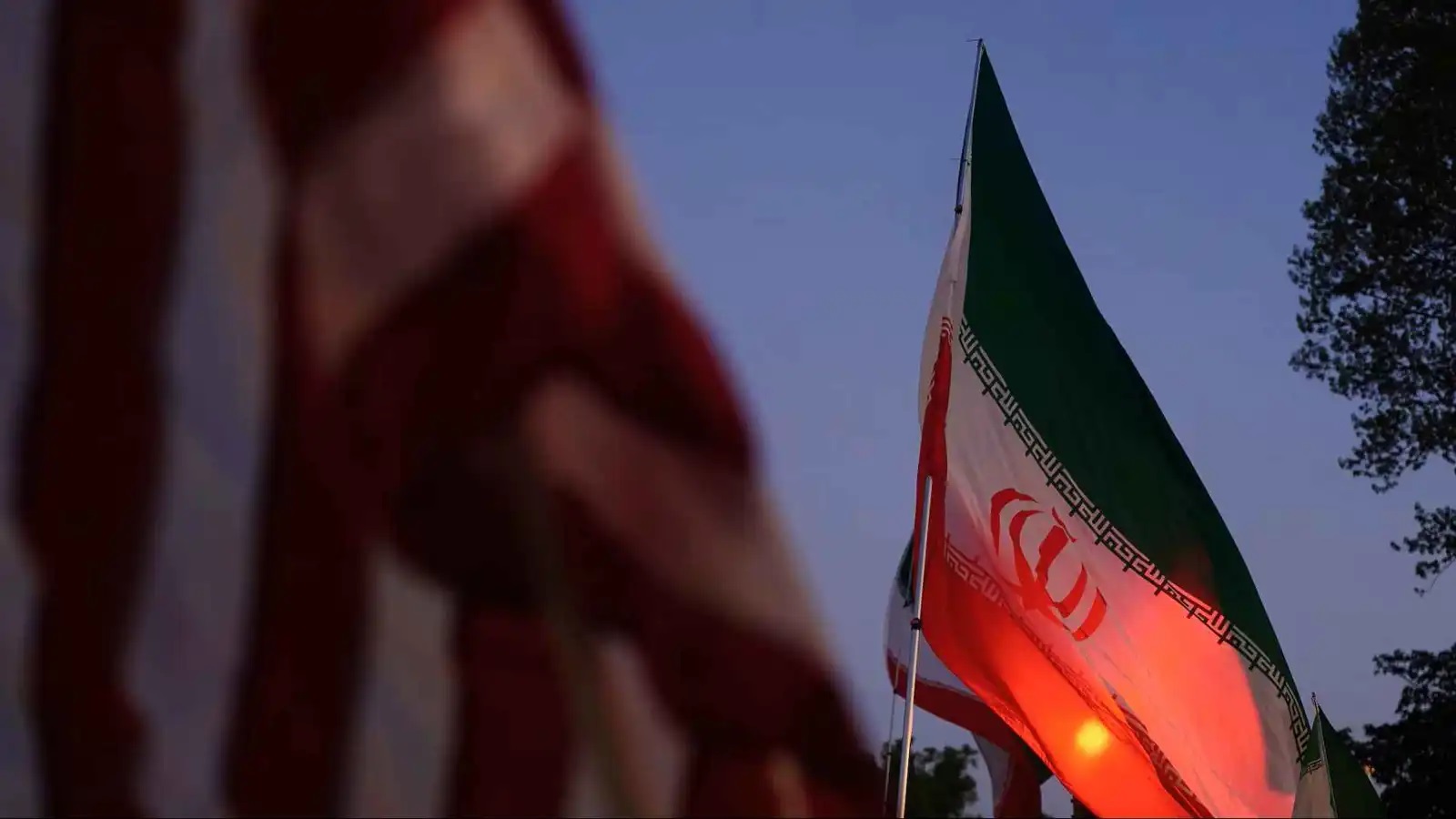 "الصمت النووي" عالق بين واشنطن وطهران